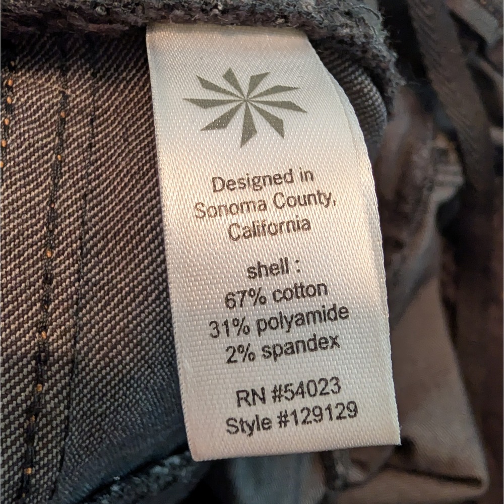 Athleta Dark Wash Cargo Denim Style Pants 129129 Womens Blue Contrast Stitching - Picture 12 of 15